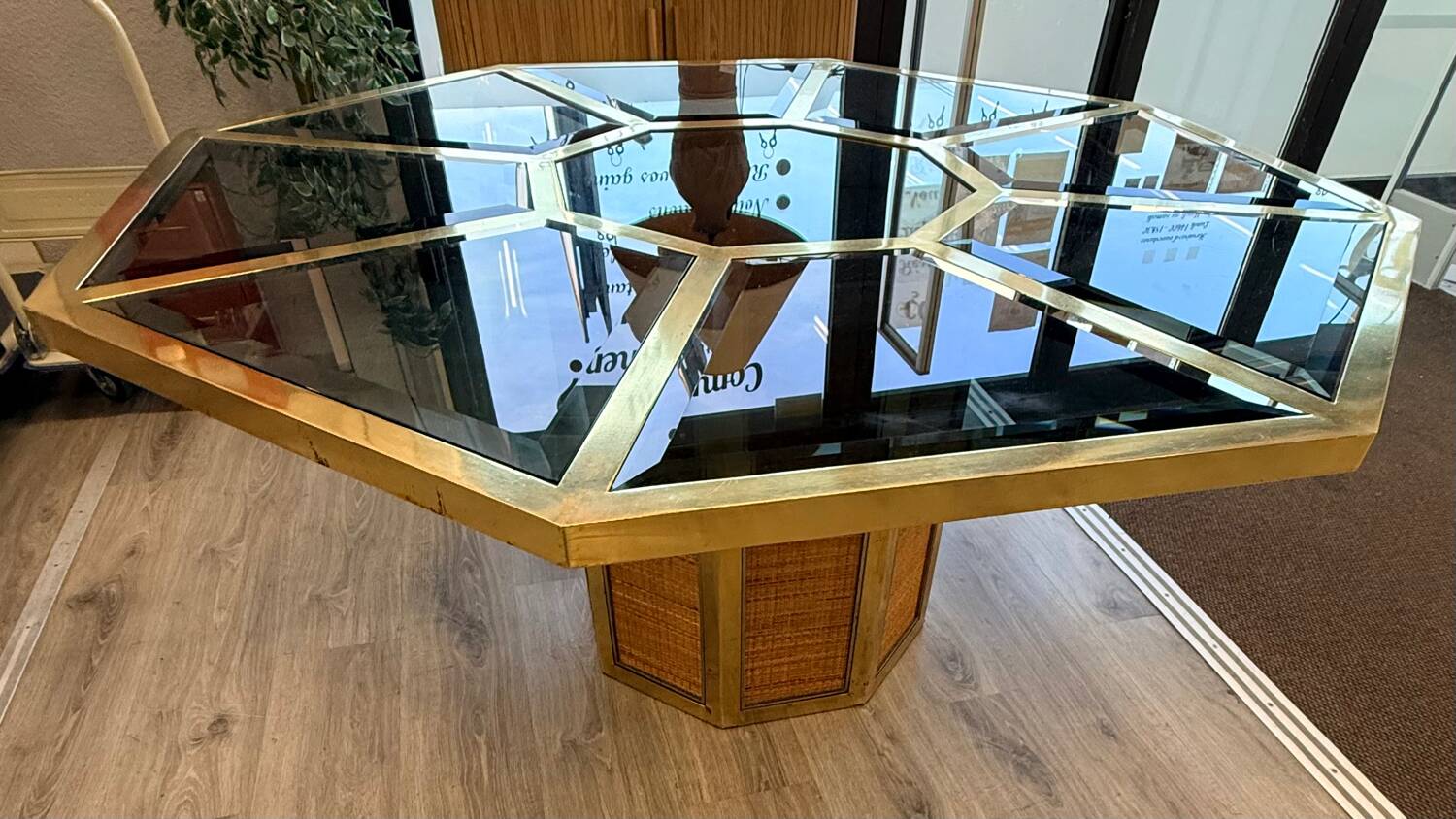 OCTAGONAL DINING TABLE ROMEO REGA*