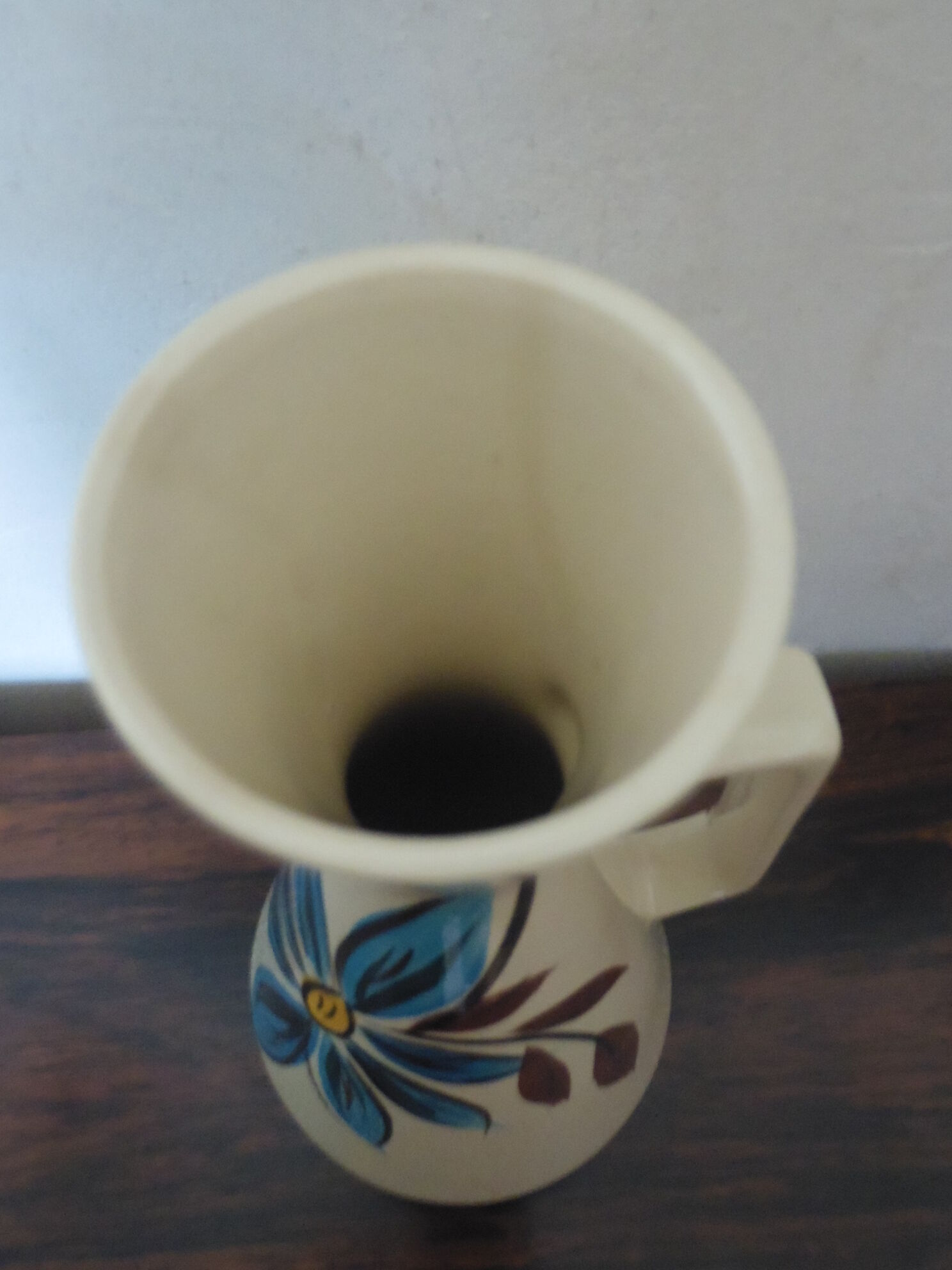 Vase West Germany à anse déco florale peinte à la main