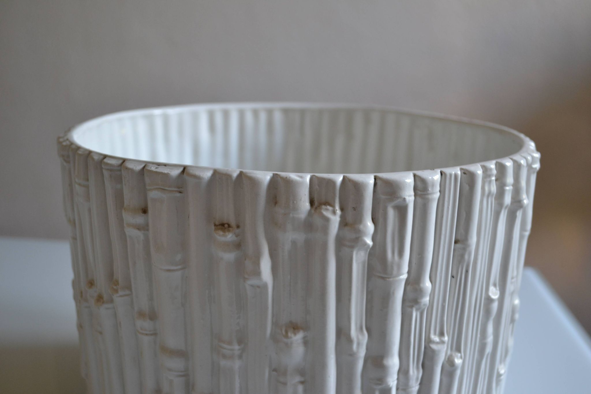 Ceramic cache pot in bamboo style, Italy 1980, Hollywood Regency.