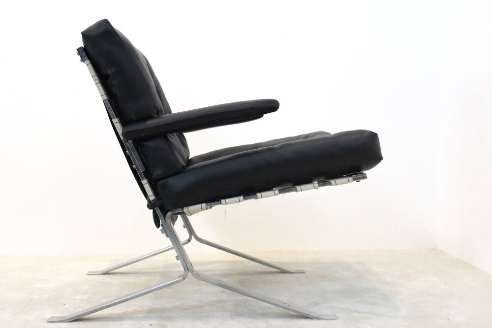 Chair black leather