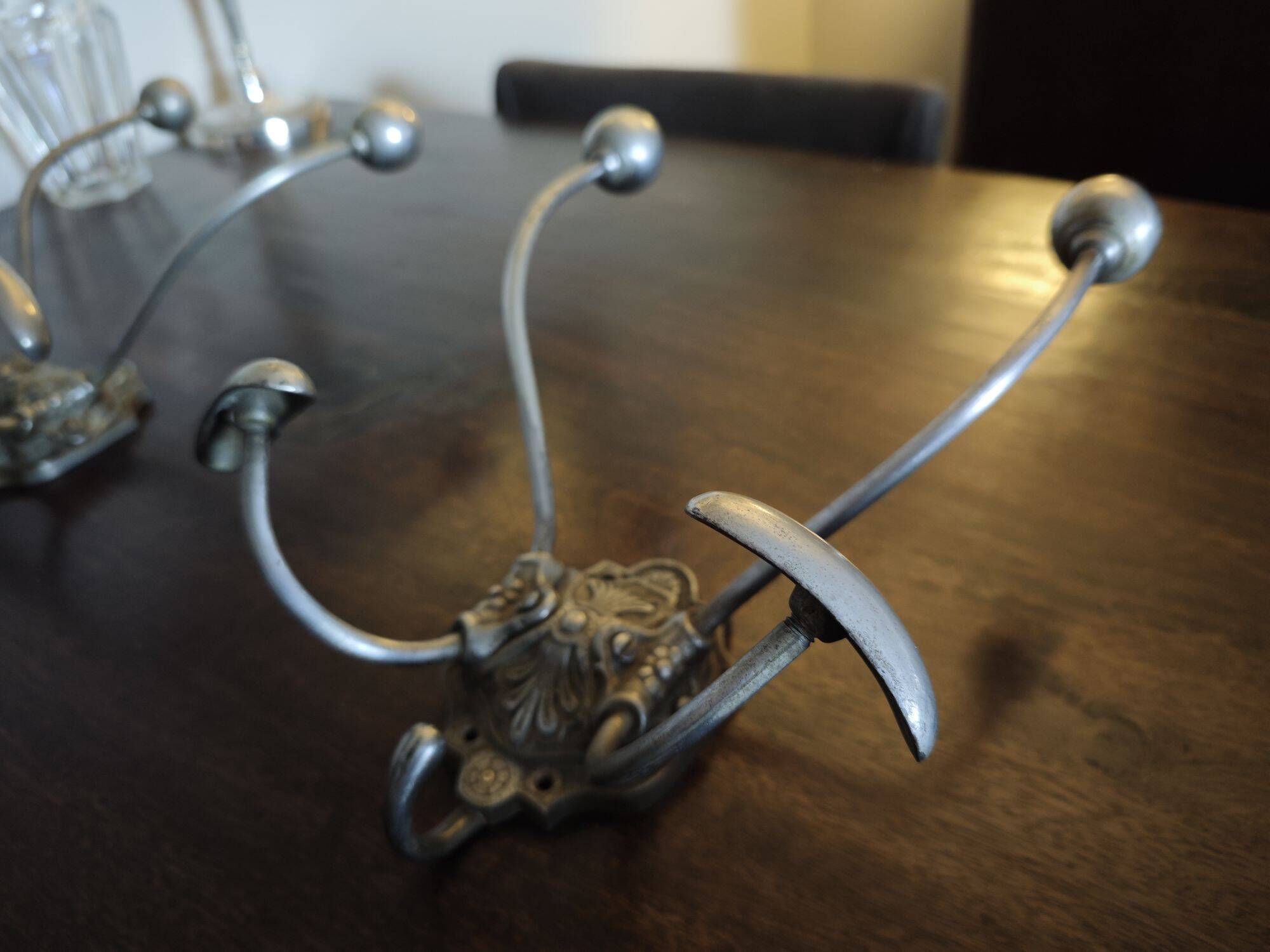 Cast iron and metal wall coat rack with hooks - Late 19th century