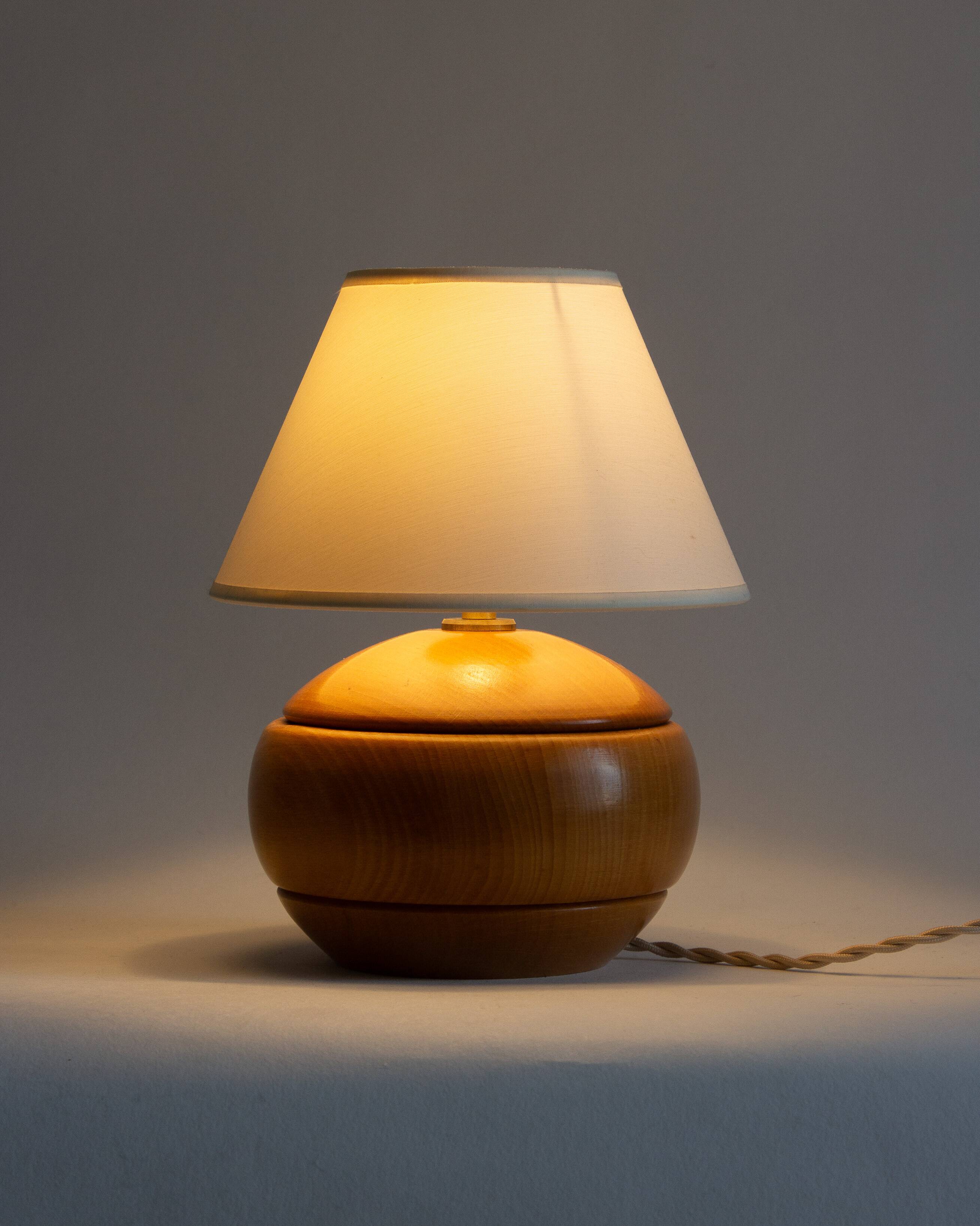 Blond wood lamp base, 70s