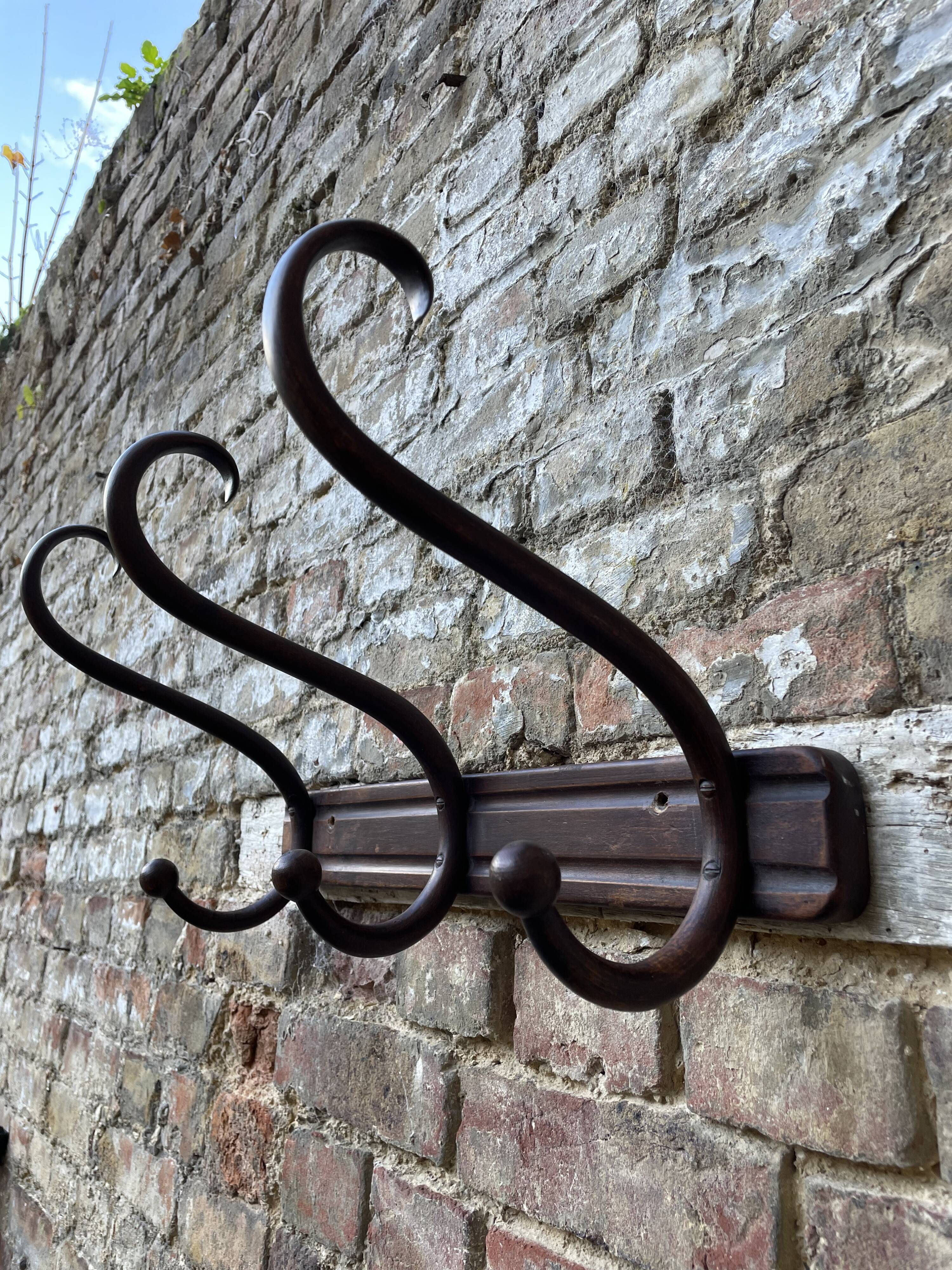 Thonet wall rack XIXth