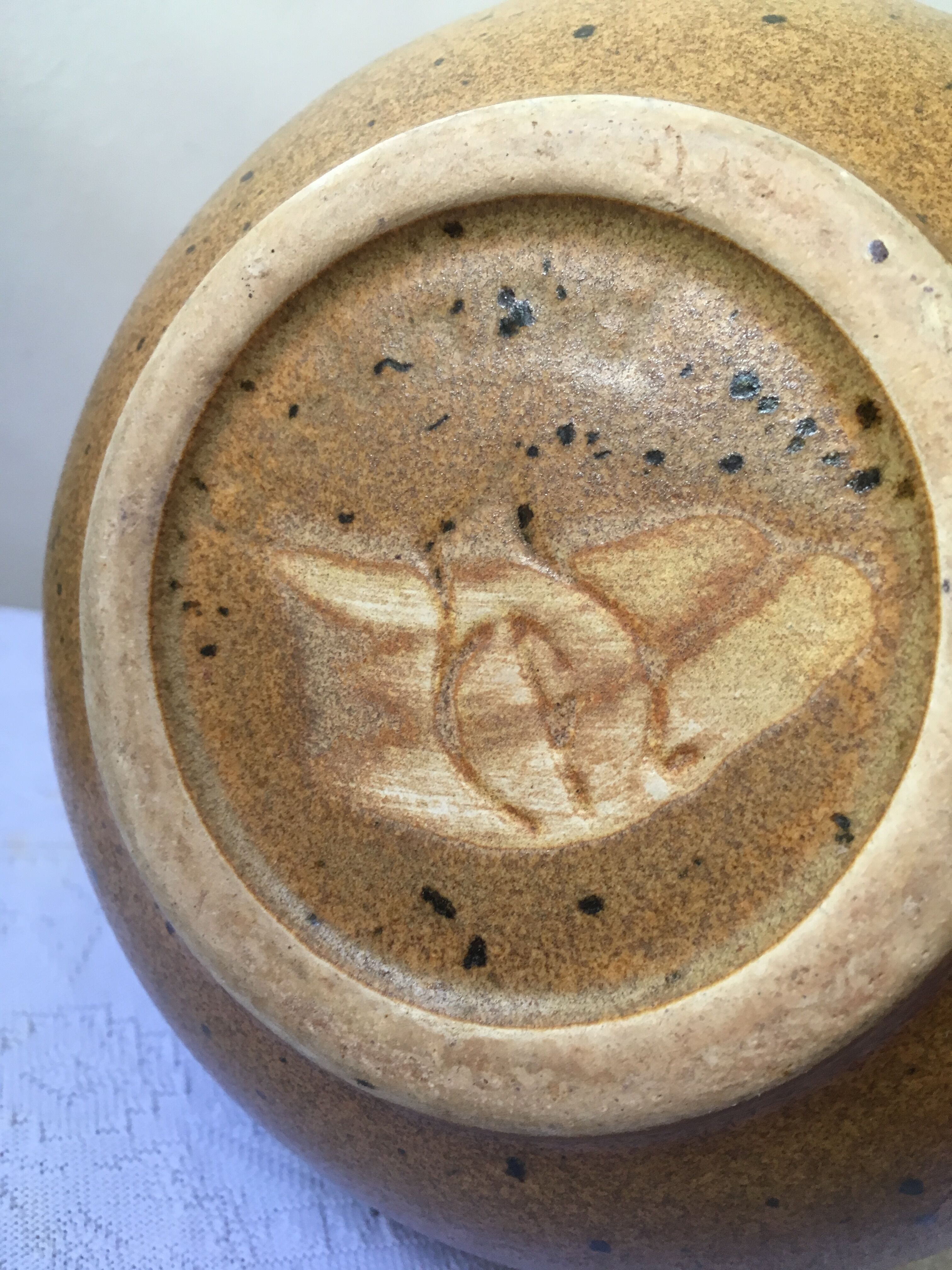 Ceramic pitcher sandstone aspect by Claude Paci