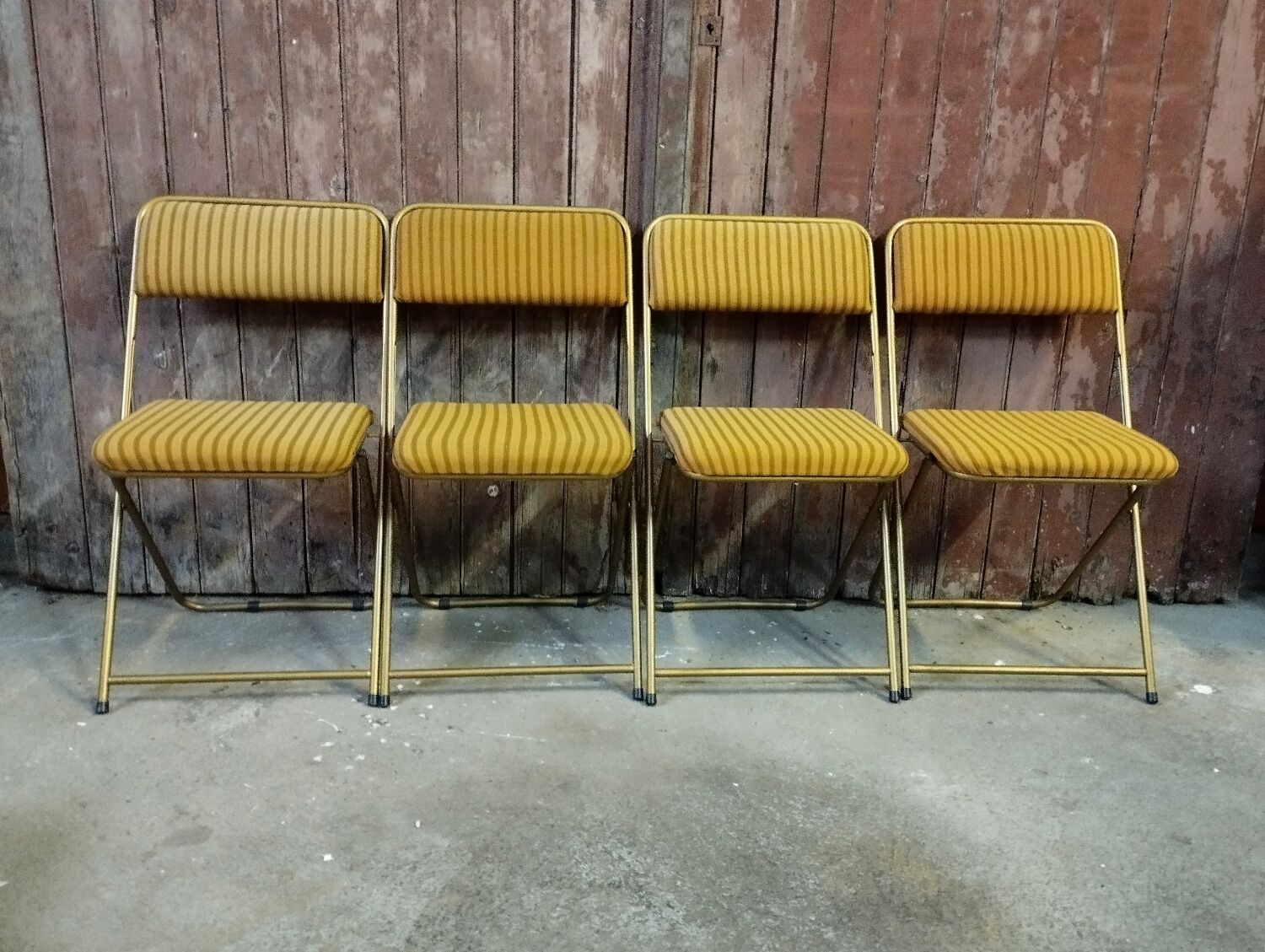 Set of 4 vintage Lafuma folding chairs
