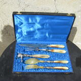Serving cutlery box
