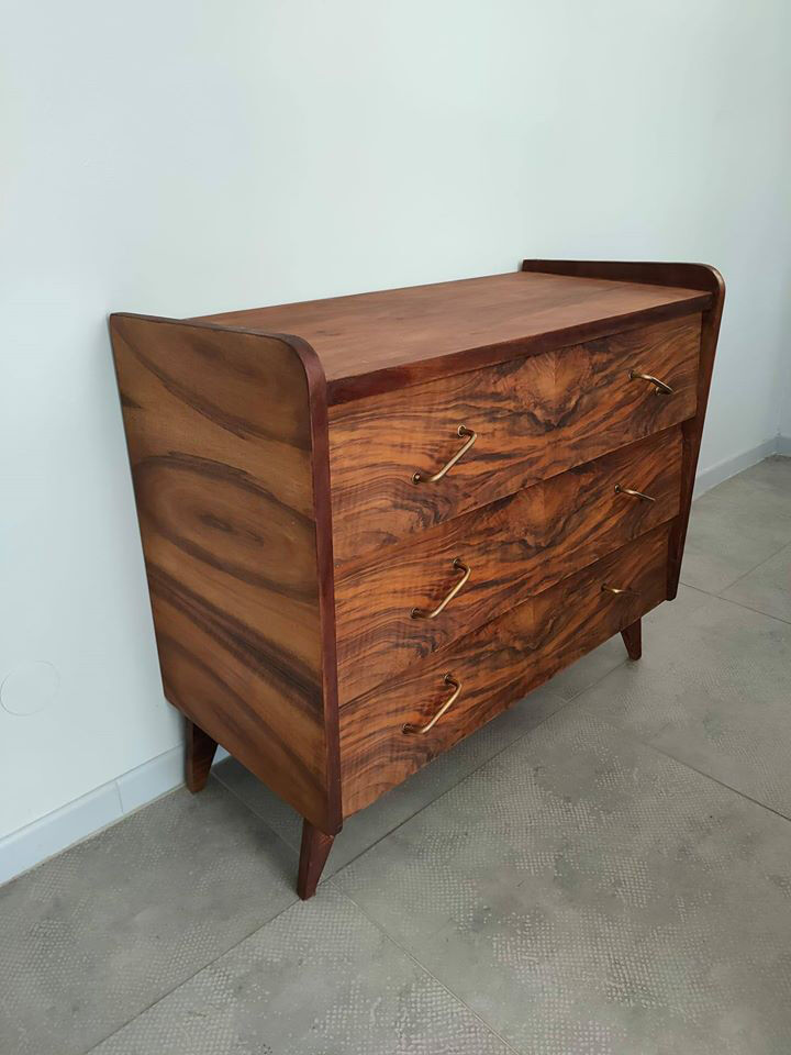 Vintage dresser