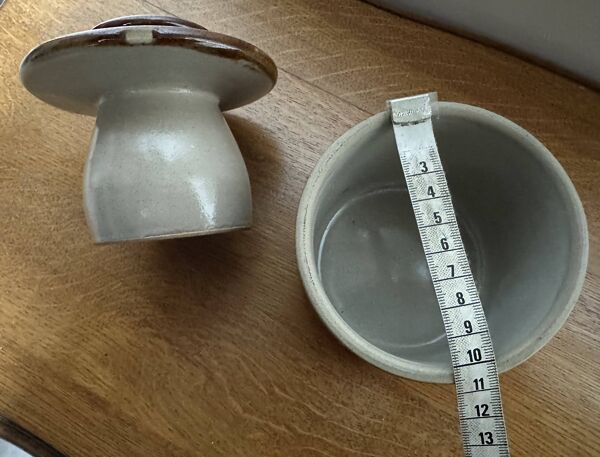 Beurrier + 3 pots en grès du Berry émaillés bruns