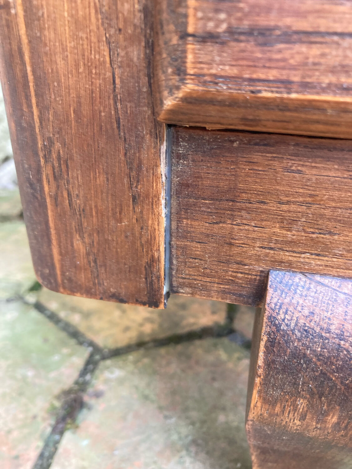 Antique Art Deco style chest of drawers