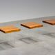 Ensemble de trois tables d'appoint en plexiglas et bois d'orme 1970 France