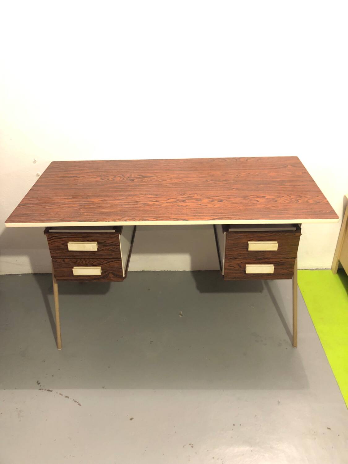 1960 VINTAGE DESK FORMICA METAL TUBING 4 DRAWERS