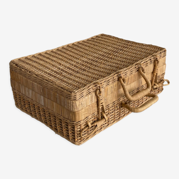 Valise en rotin