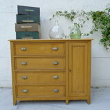 Shop furniture counter