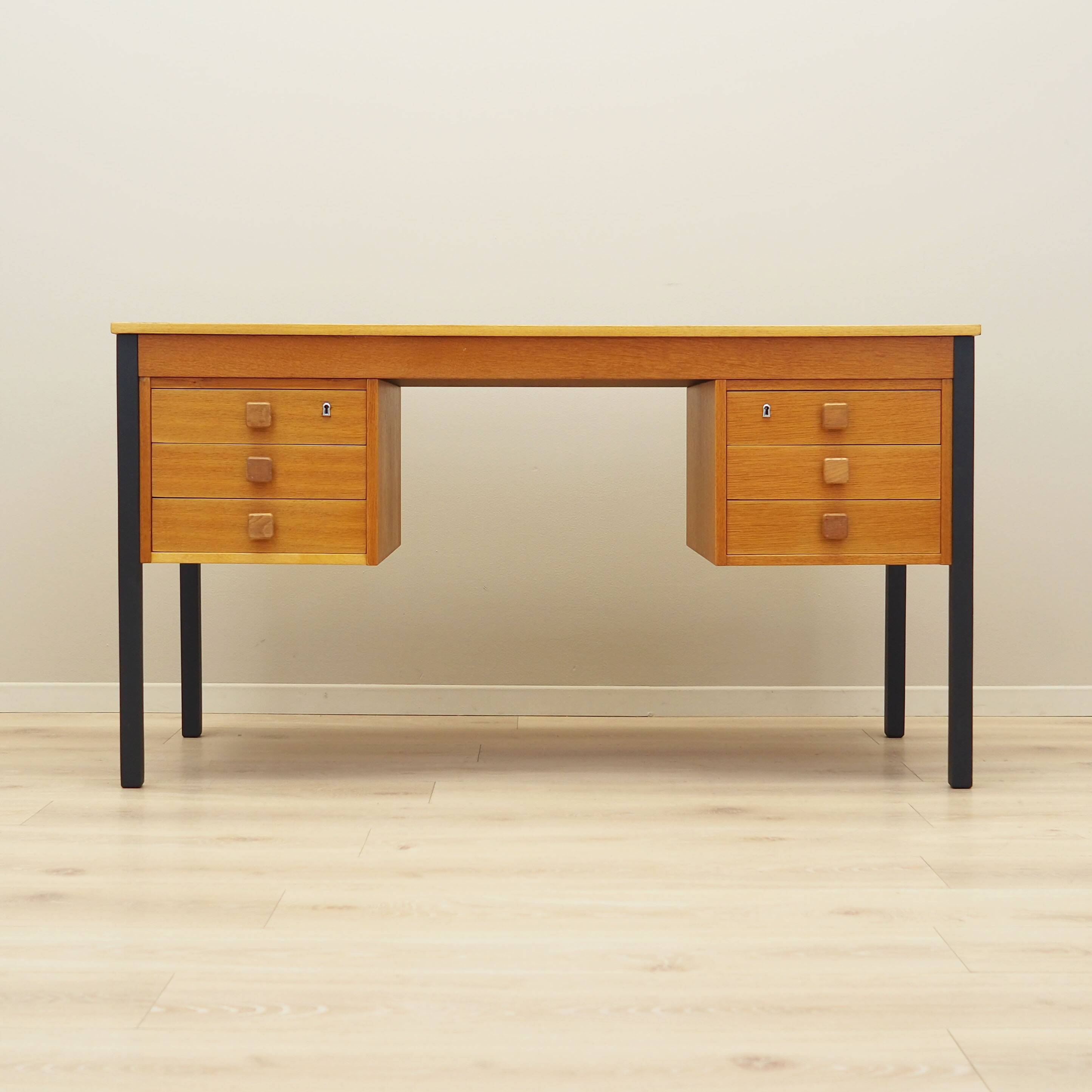 Ash desk, Danish design, 1970s, manufacturer: Domino Møbler