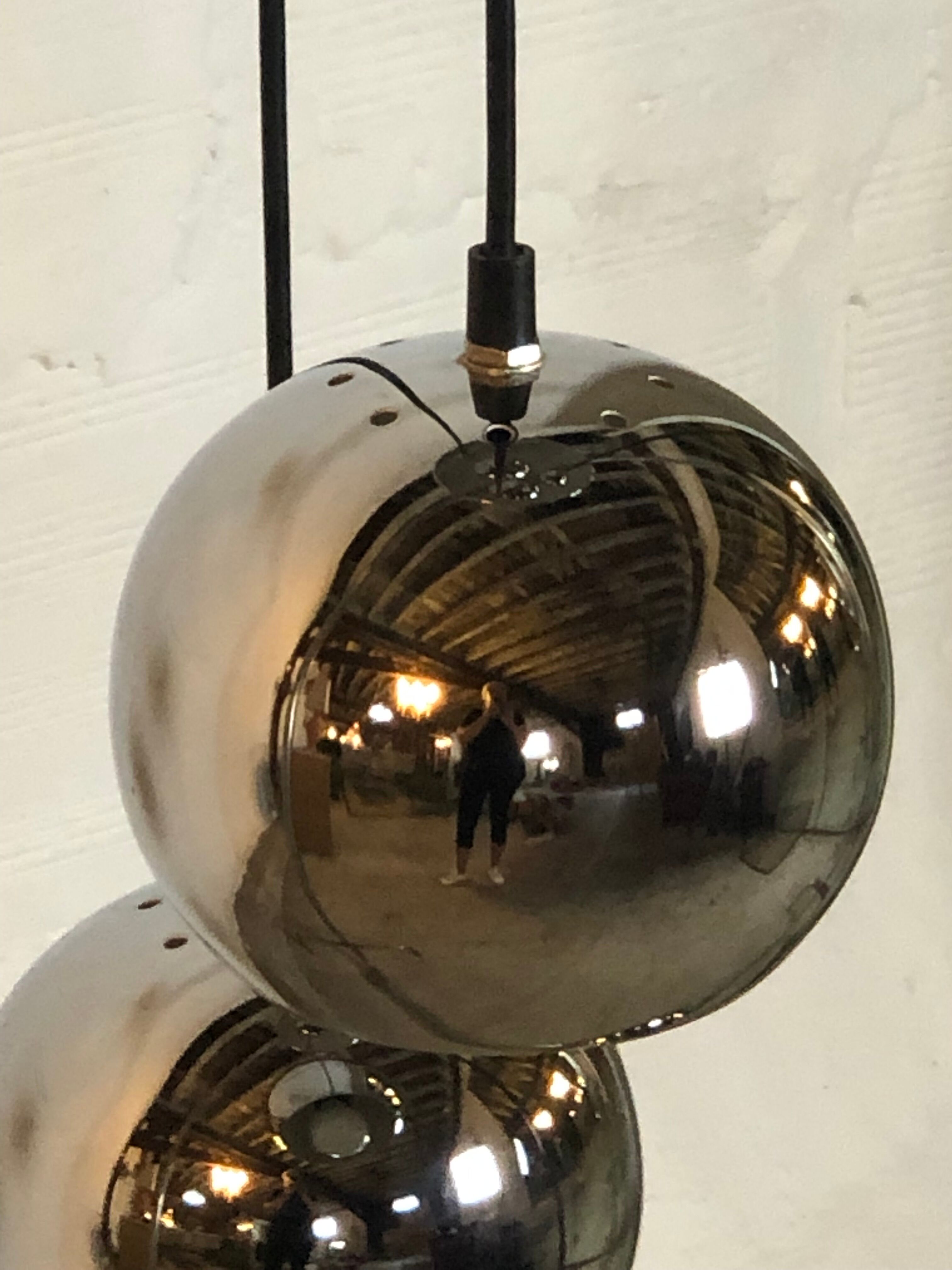 Ceiling chandelier eye ball 3 lights in vintage chrome aluminum 80's