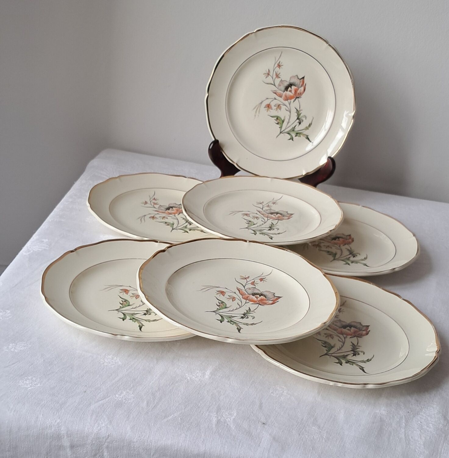 Assiettes à dessert modèle Saverne de St Amand. Années 50-60