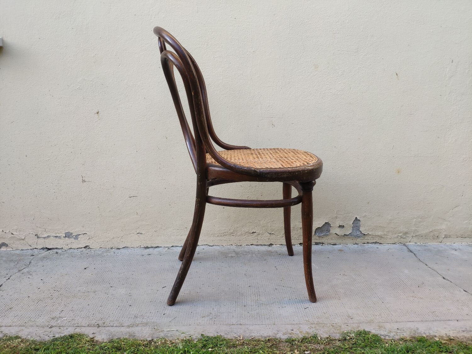 Pair of Thonet chairs nr 19/1 from 1888 ca