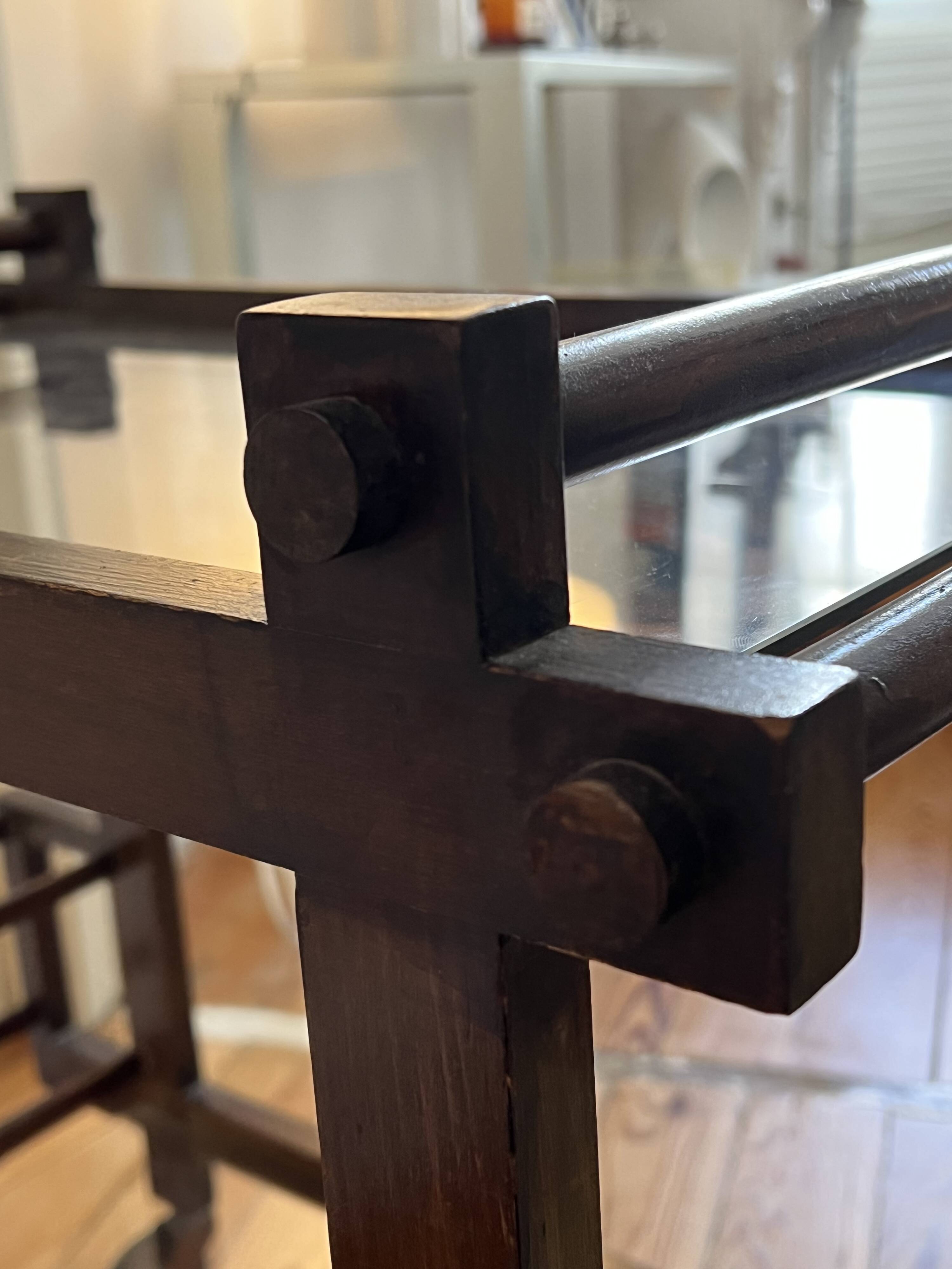 Table roulante bois et verre constructiviste