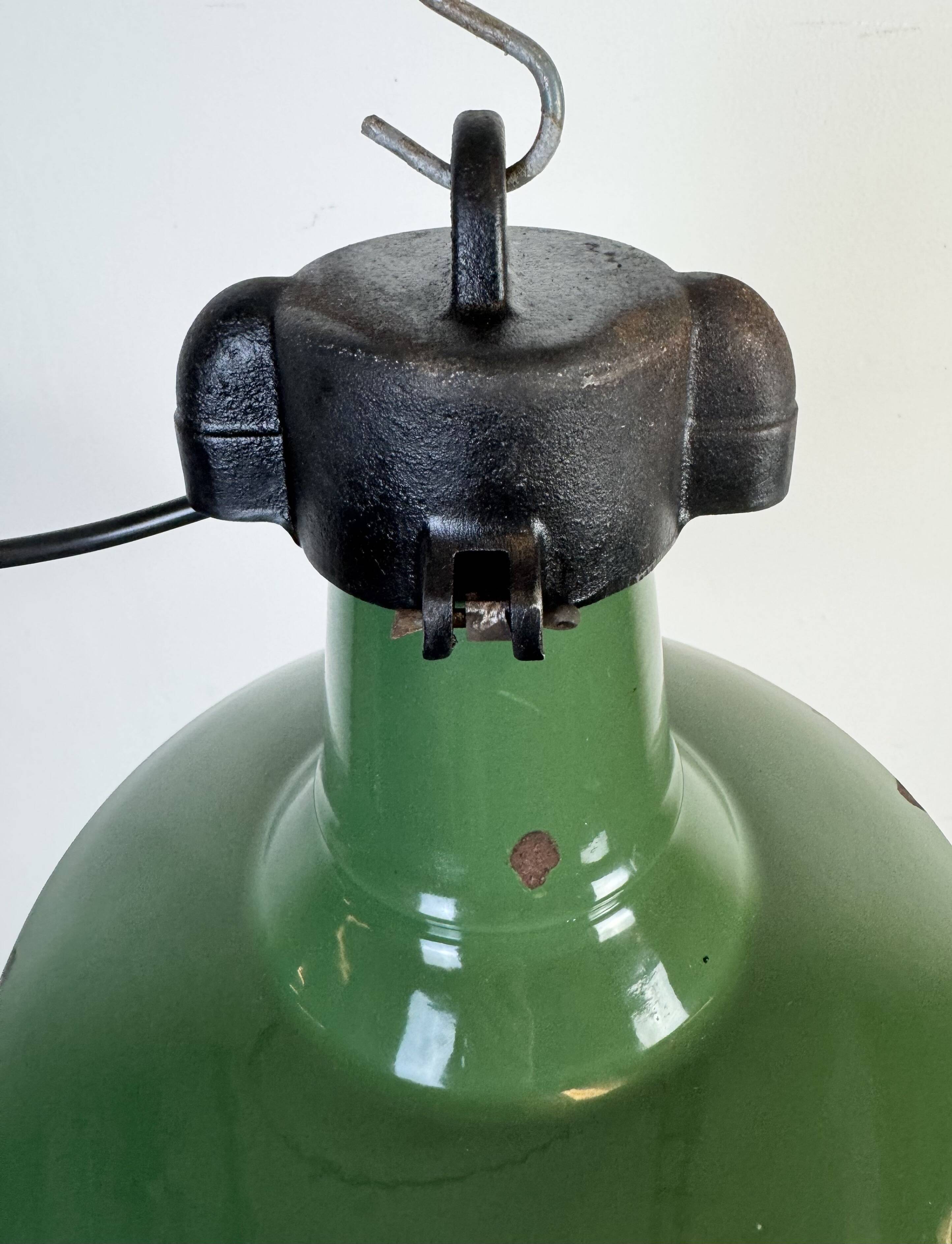 Industrial Green Enamel Factory Pendant Lamp, 1960s
