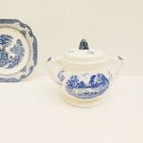 Sarreguemines Romantic Sugar Bowl