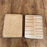 Barber's triptych mirror