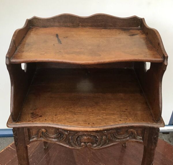 Table de chevet - Chêne - Style Louis XV - 19e siècle