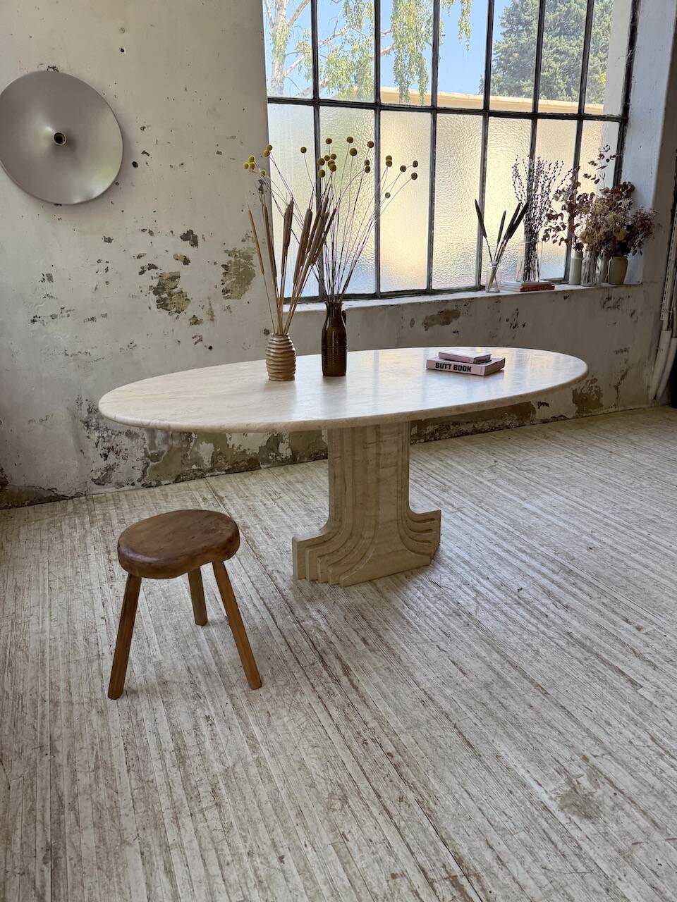Travertine dining table 1970 Italy Tobia Scarpa