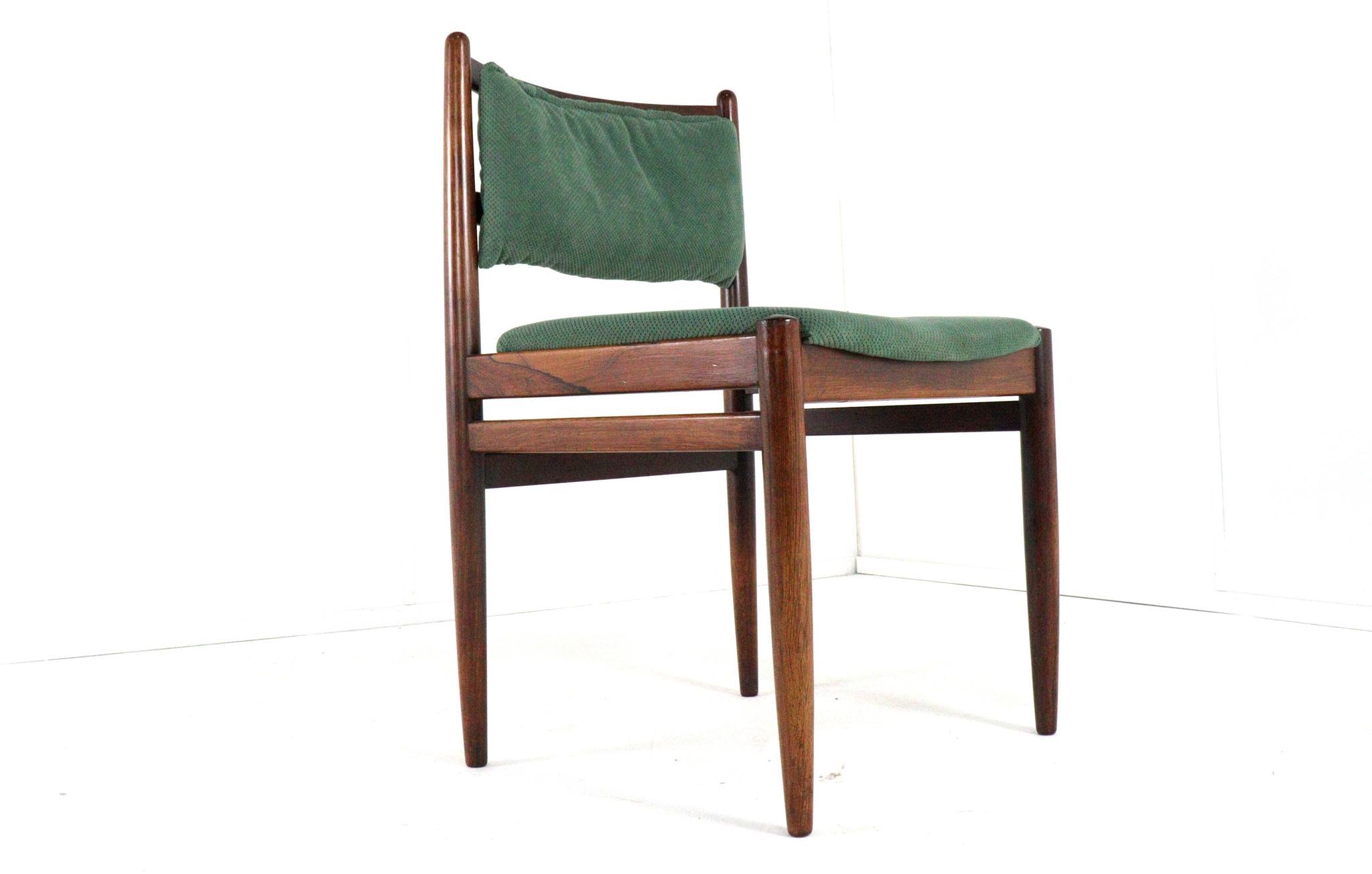 Ensemble de 4 chaises en palissandre 'Quern' - style moderne du milieu du siècle
