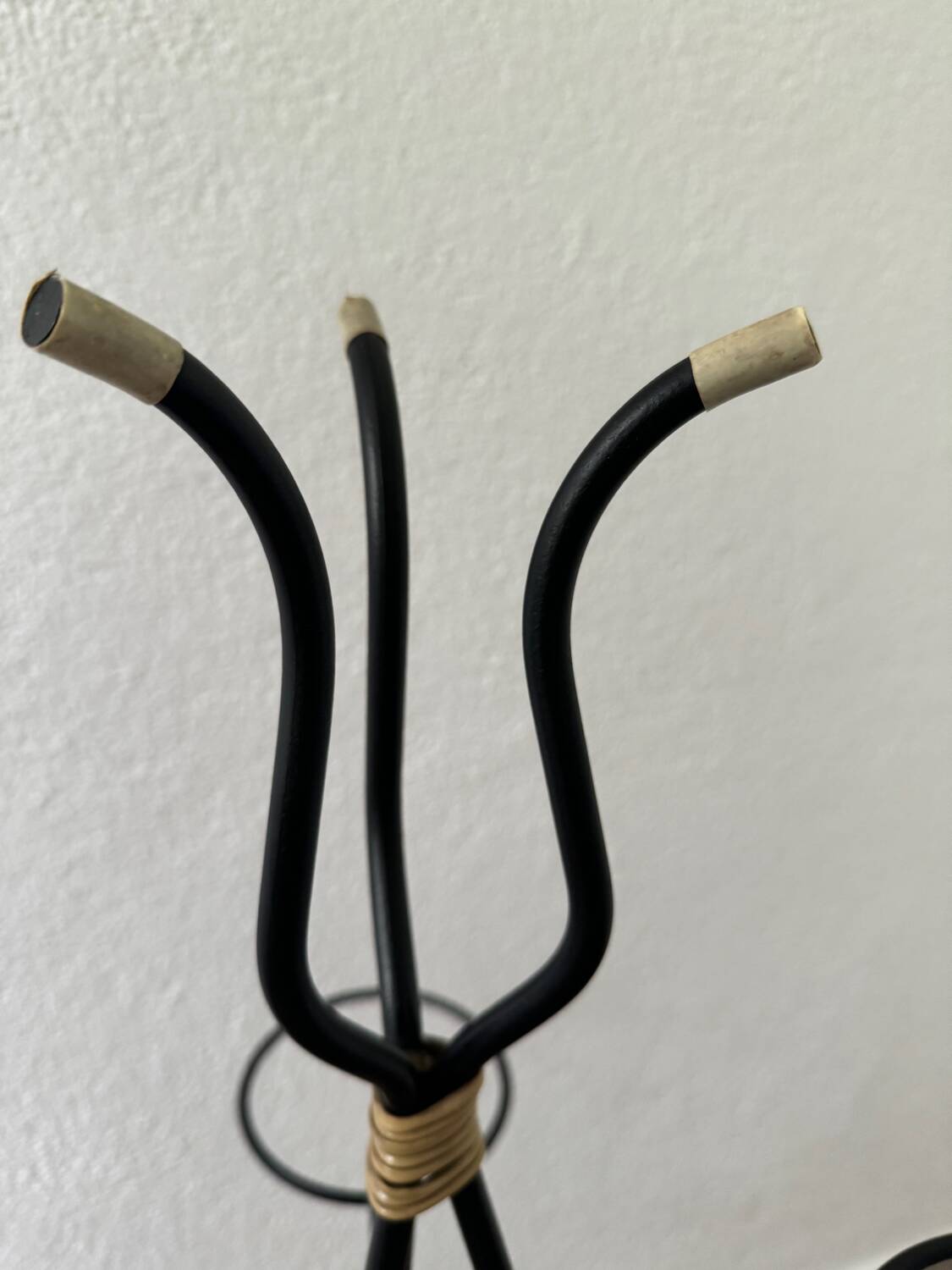 Porte plantes design années 60 dlg Matégot