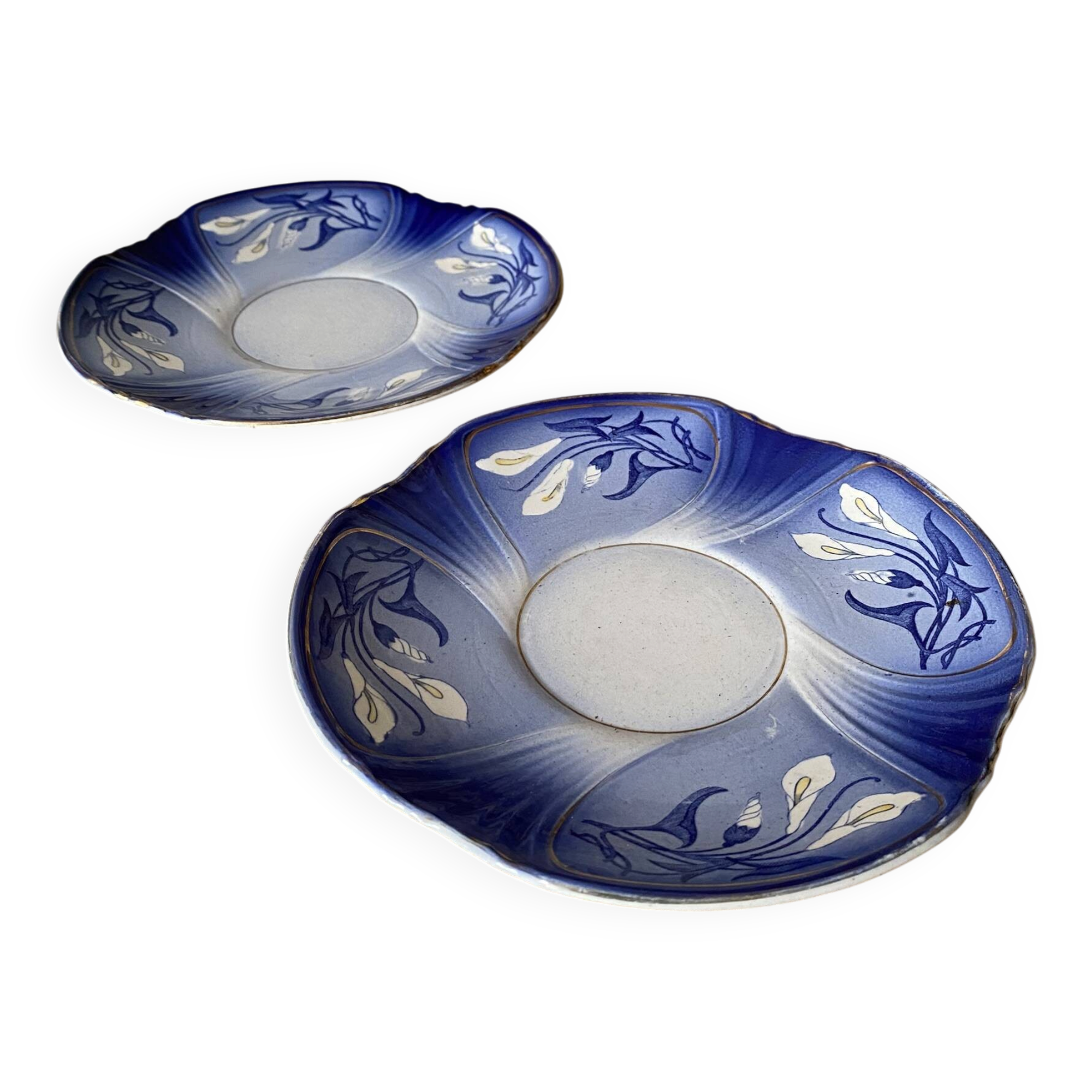 Assiettes  Sarreguemines décor Arum bleu cobalt