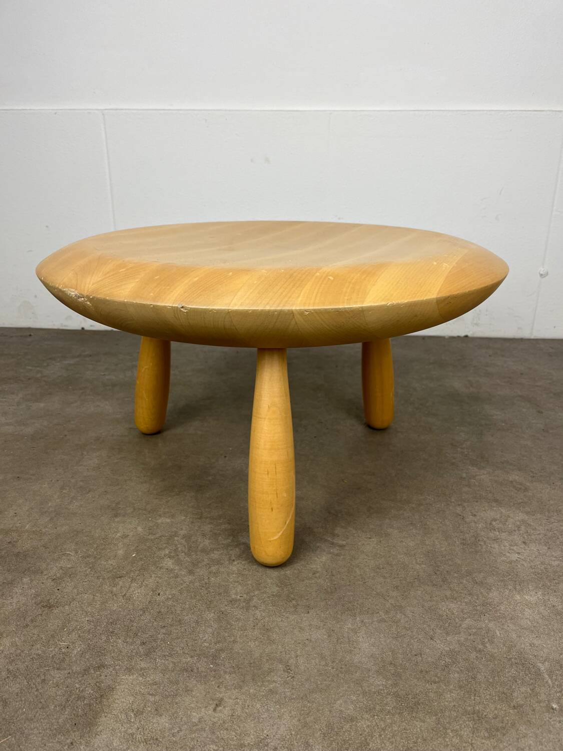 Table d’appoint Karljohan par Christian Hallerod, IKEA