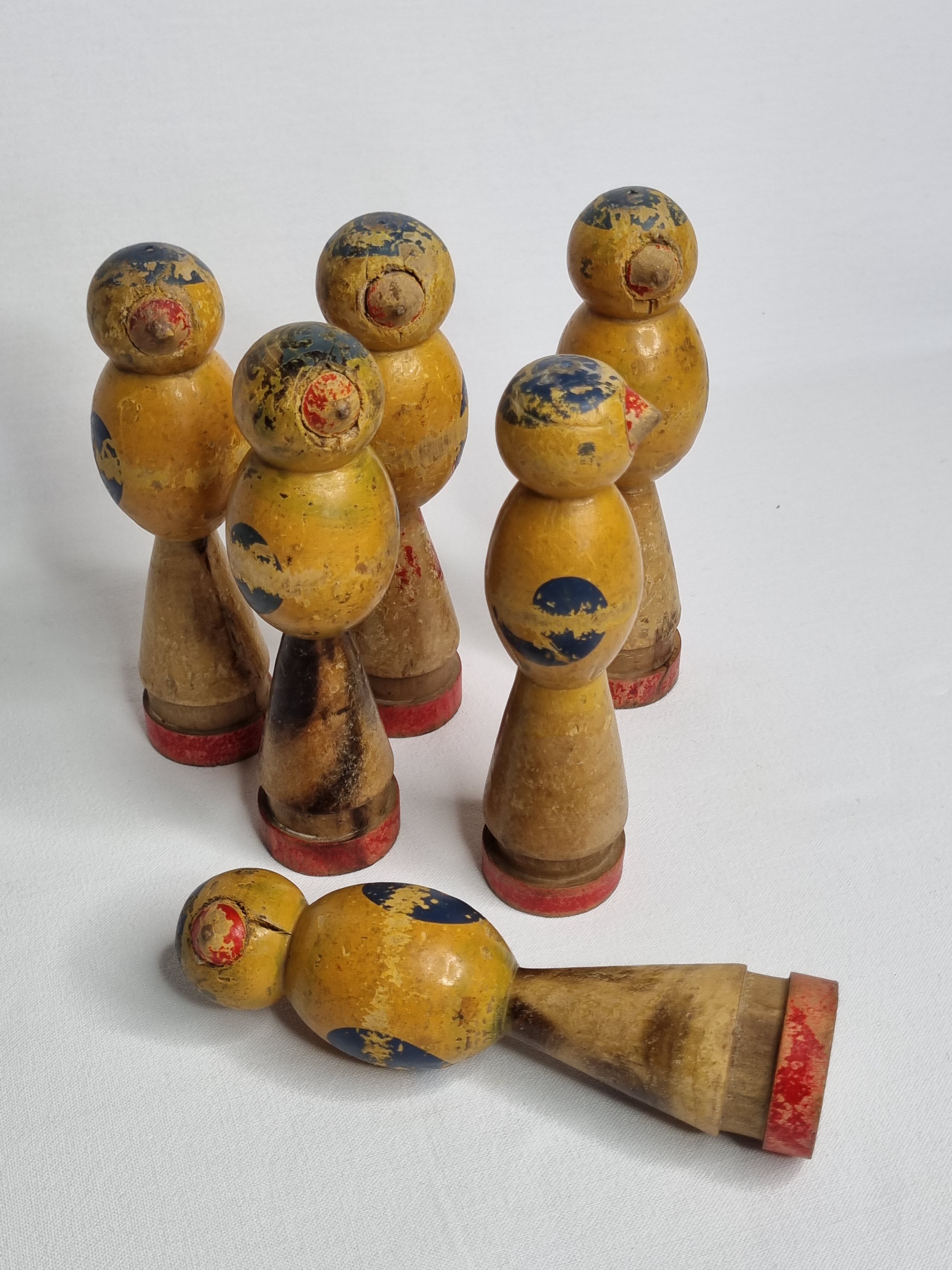 Children's bowling in painted wood