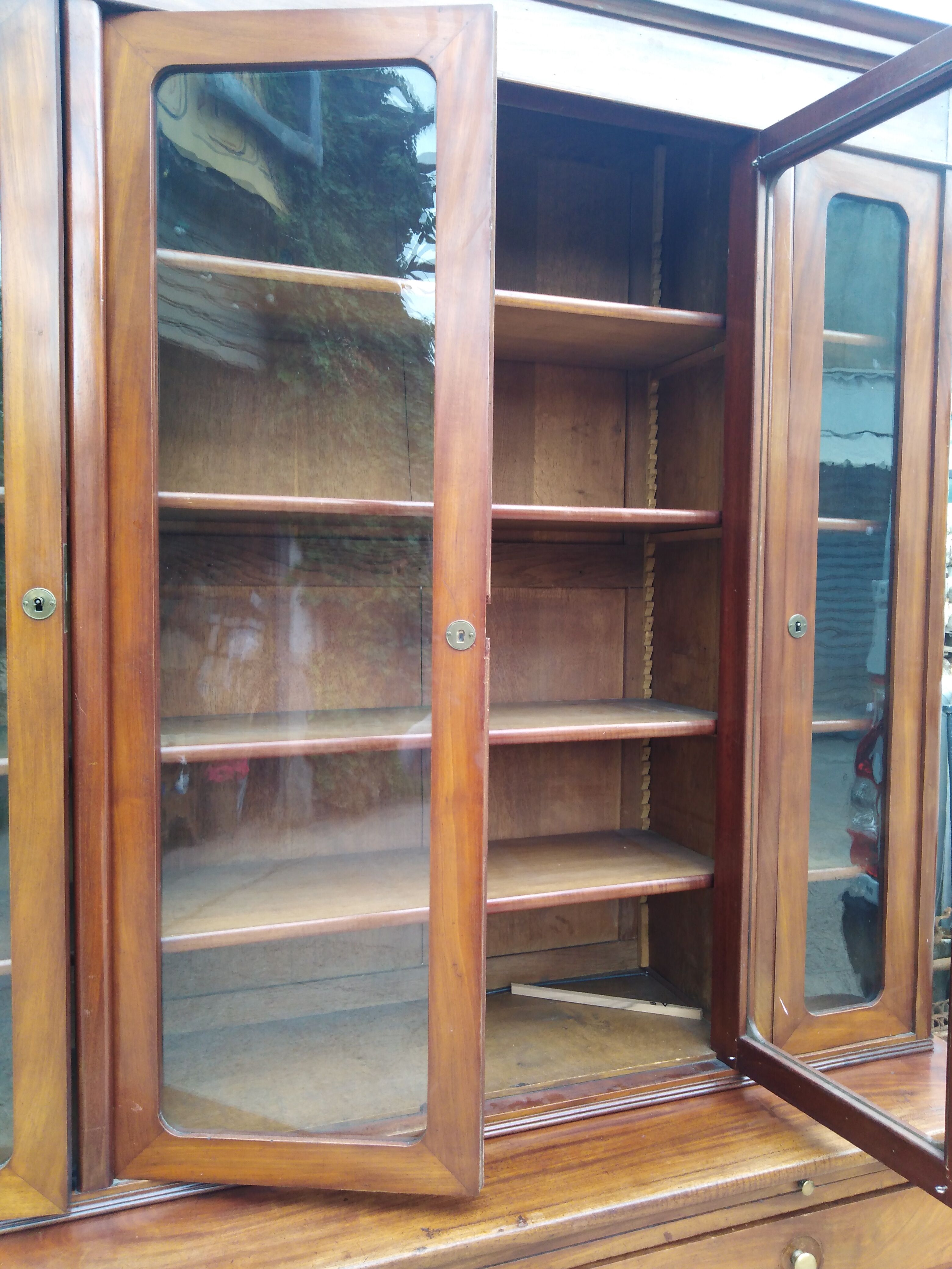 Mahogany showcase buffet library