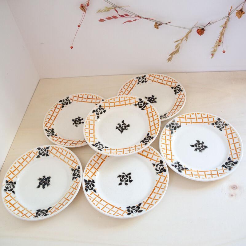6 plates flat flowers black and orange Badonviller model Roscoff
