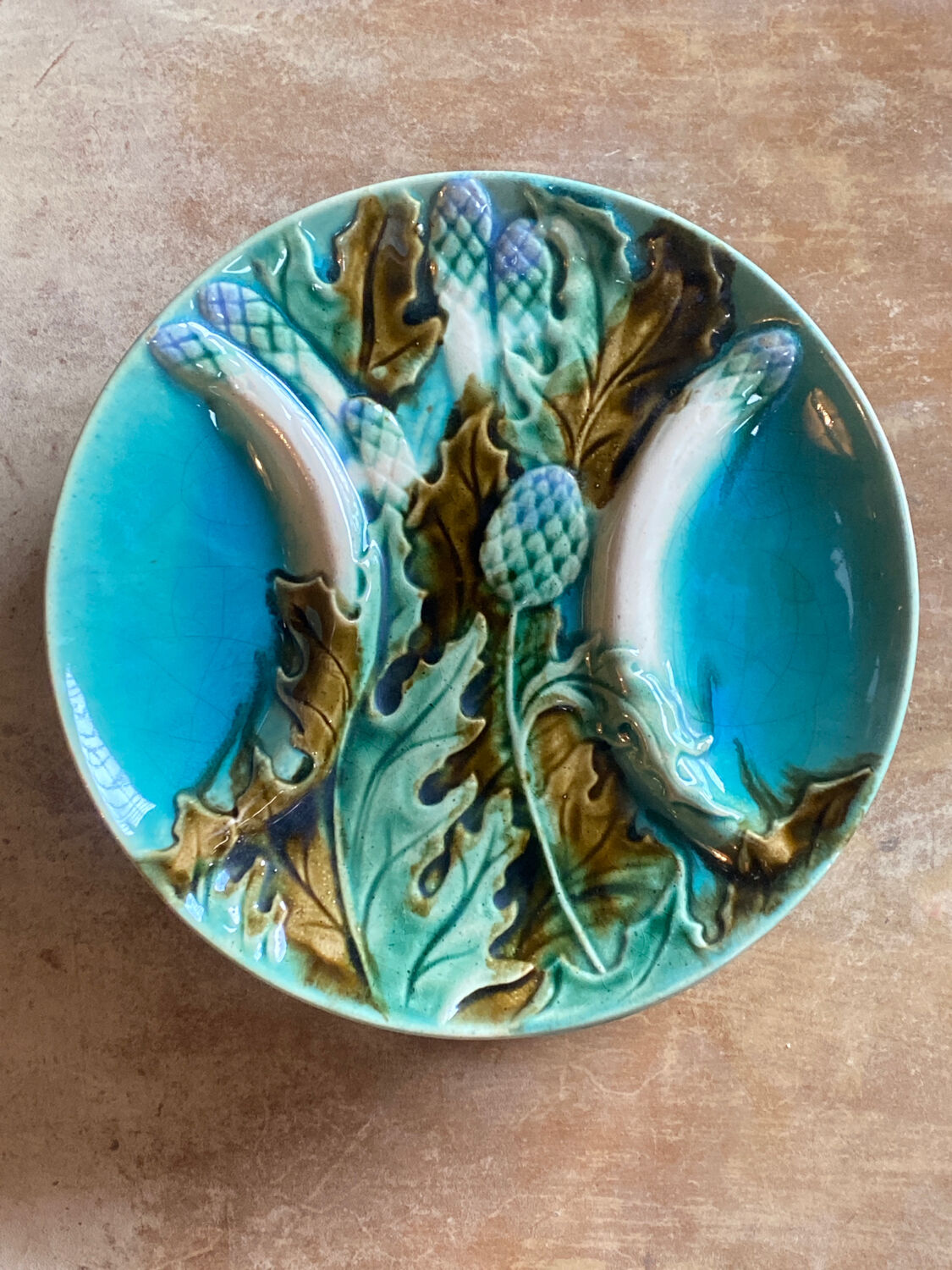 5 asparagus plates in slip