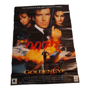 Affiche de cinéma goldeneye james