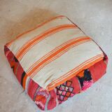Pouf tapis berbère marocain rouge