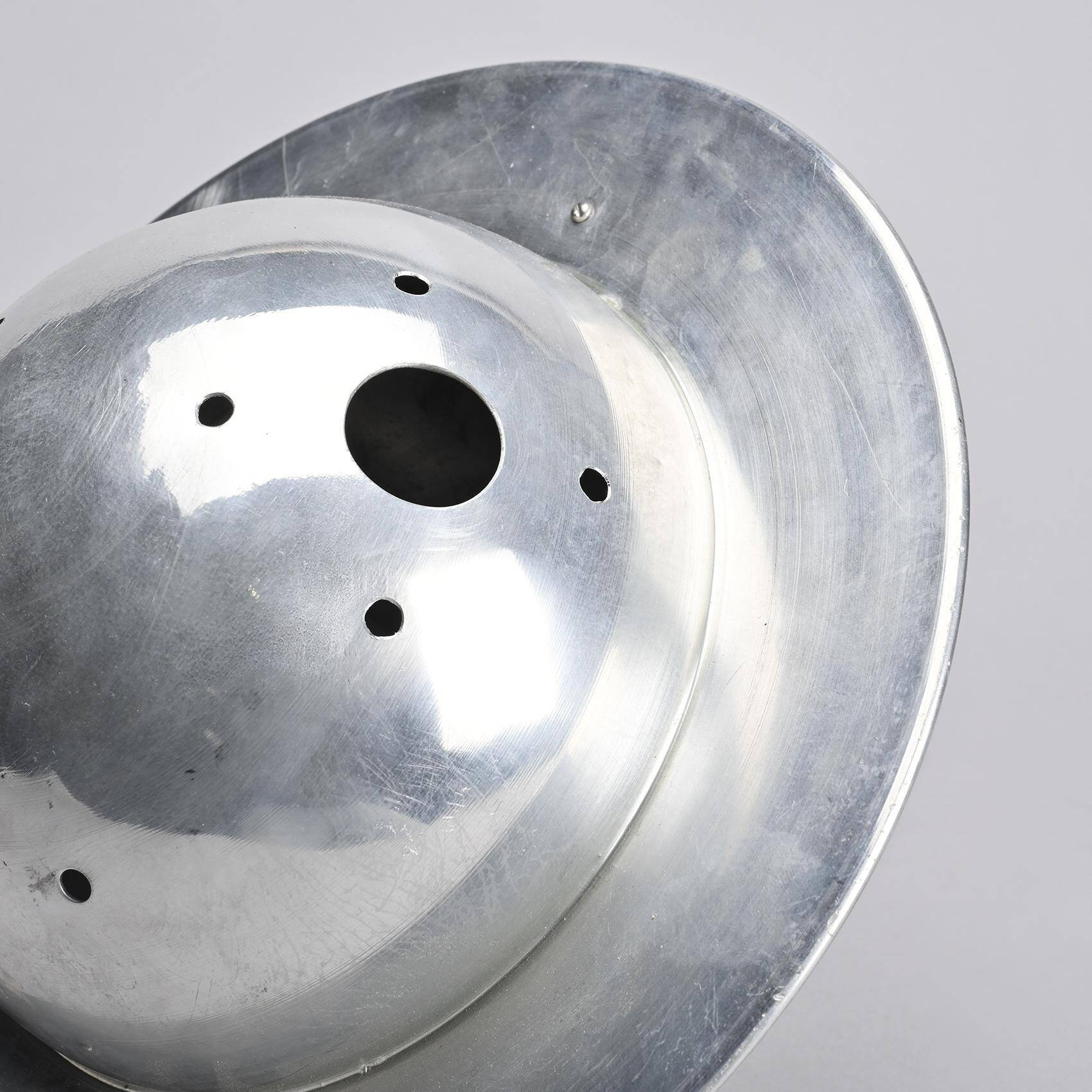 Lampe de table moderniste en aluminium, France, vers 1930