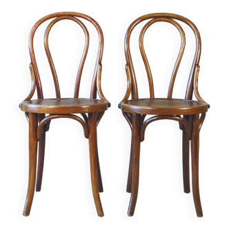 Set of 2 Thonet wooden seat bistro chairs N°18 1/2, Circa 1920