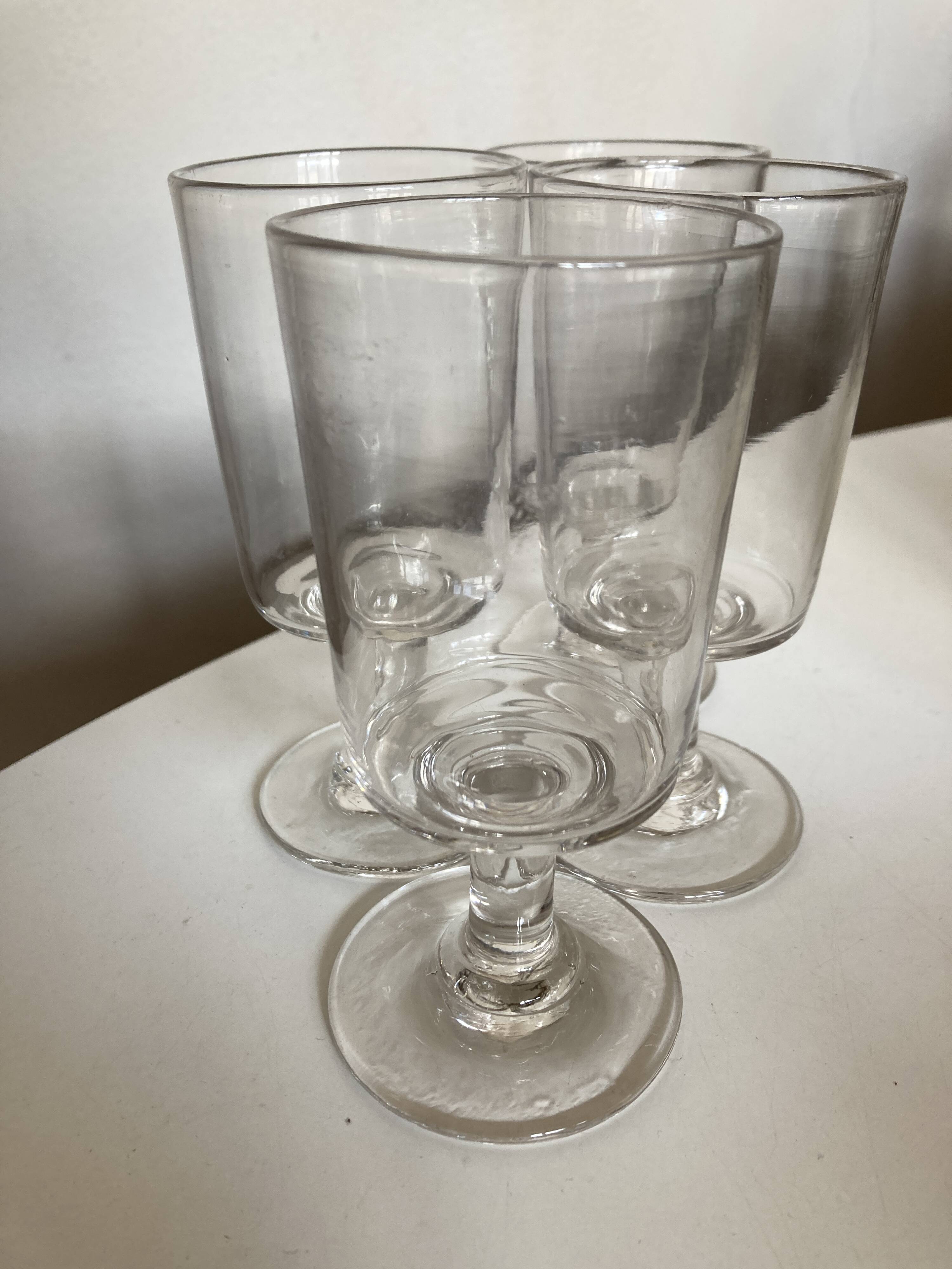 Set de 4 verres rouleau 19e en verre irrégulier