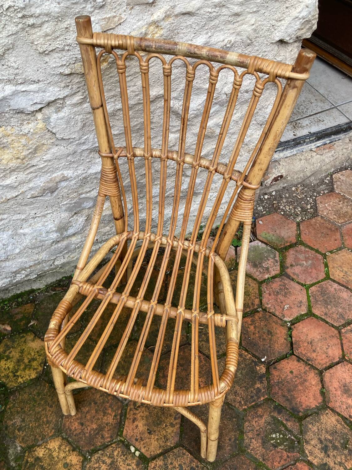 Lot de 10 chaises en rotin vintage