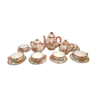 Service japonisant en porcelaine fine époque XX ème siècle