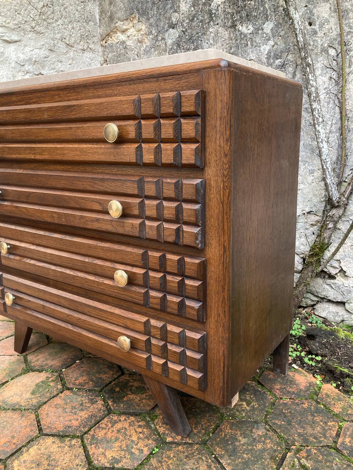Vintage chest of drawers with splayed legs