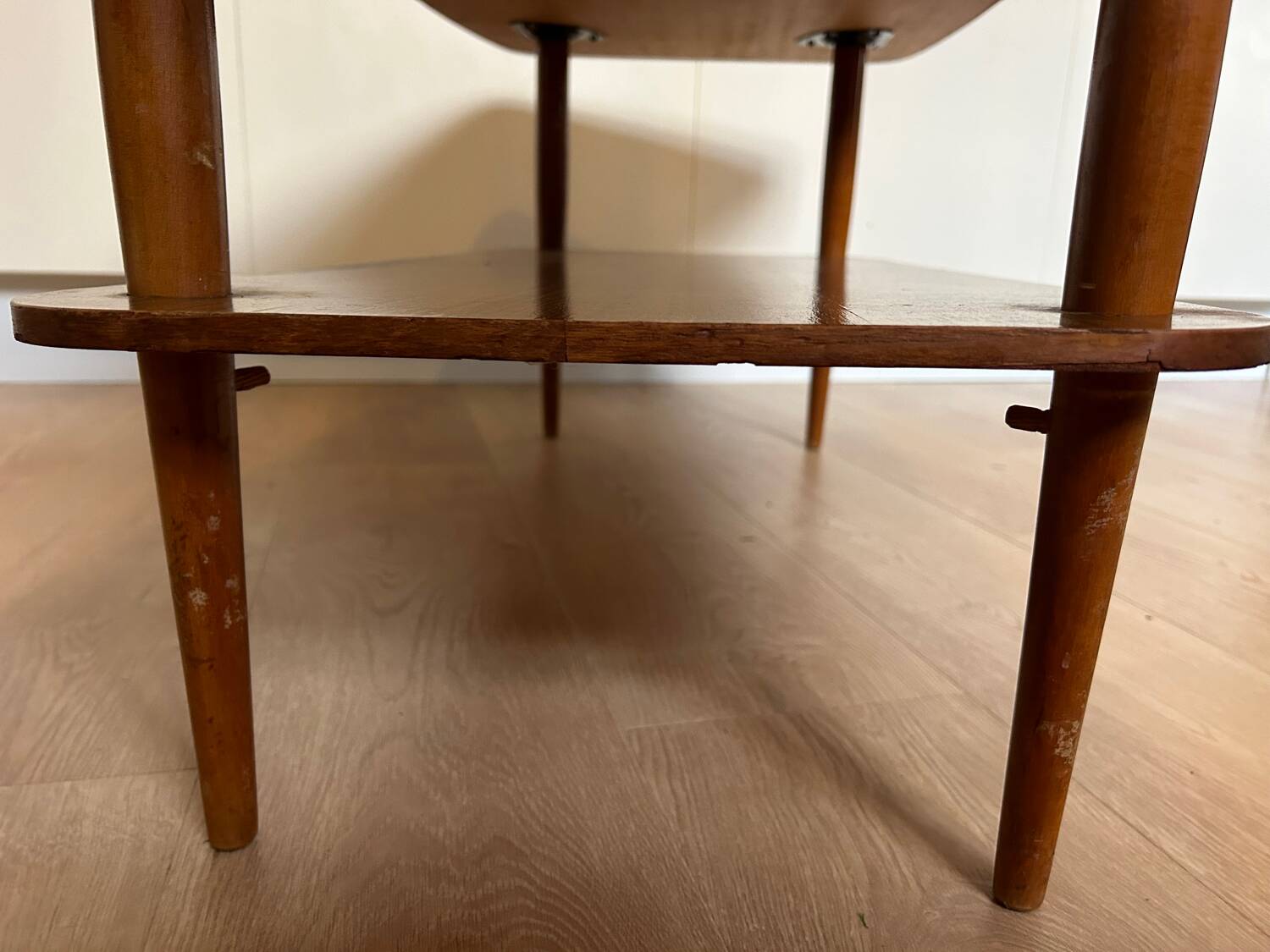 50s coffee table in wood and tiles