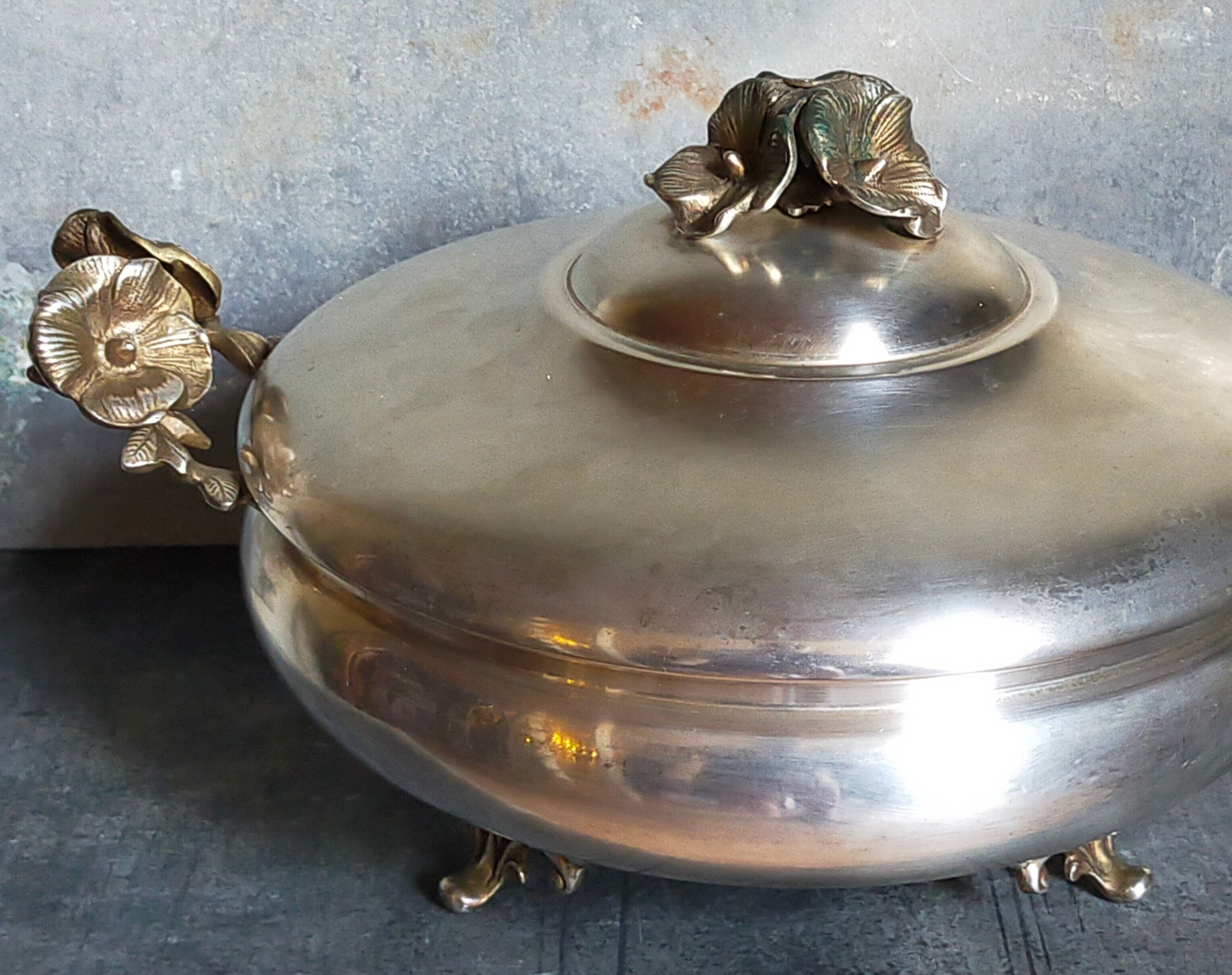 Alpaca silver metal serving dish with flowers