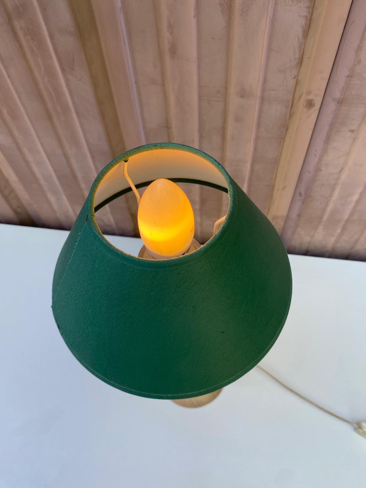Twisted wooden floor lamp in beige and green S.C.E.