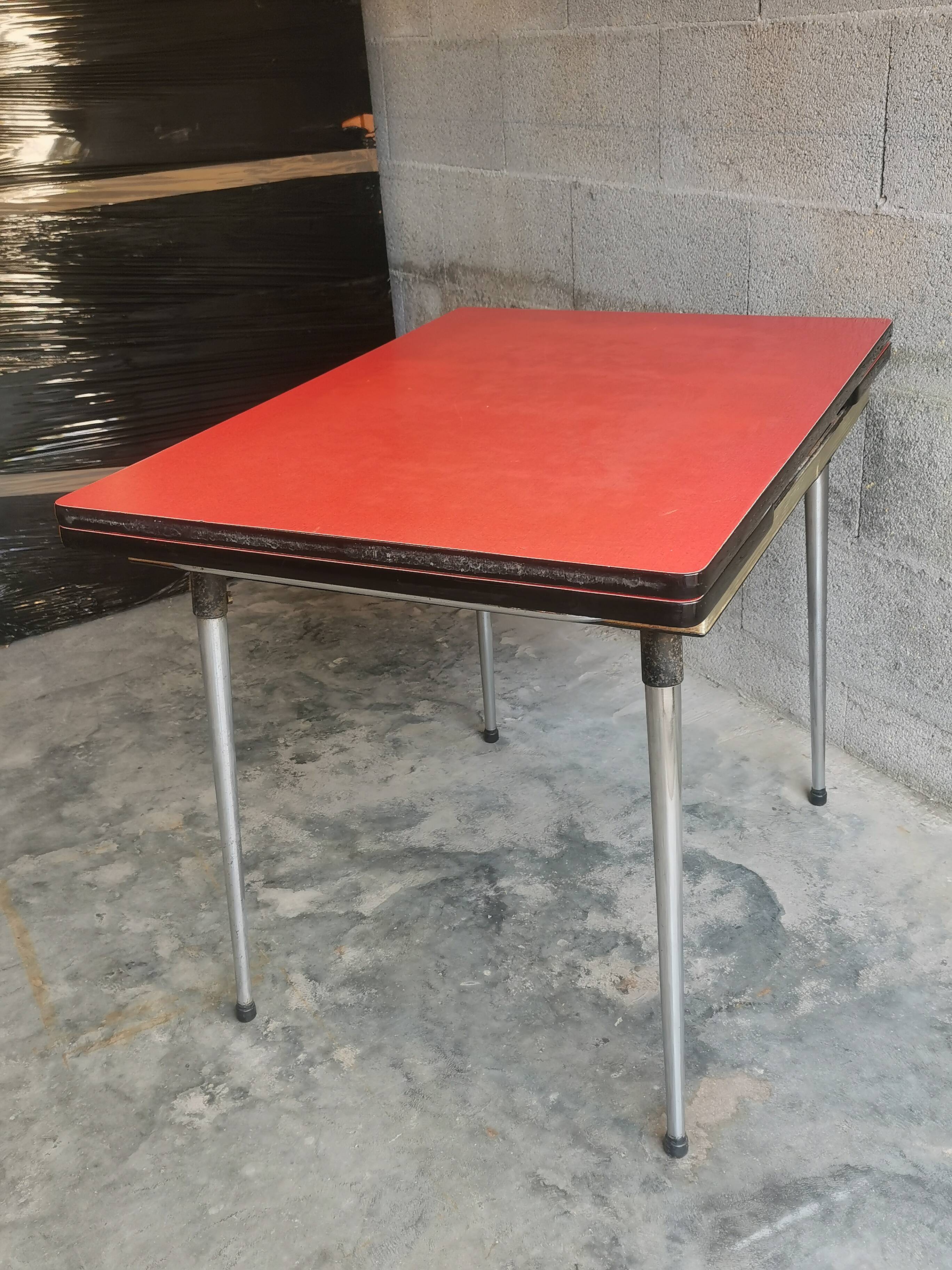 Vintage formica table and 4 chairs