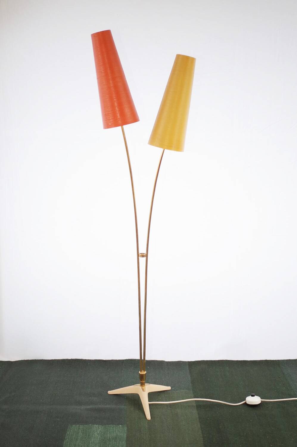 Vintage Stehlampe Cosack en fibre de verre Messing