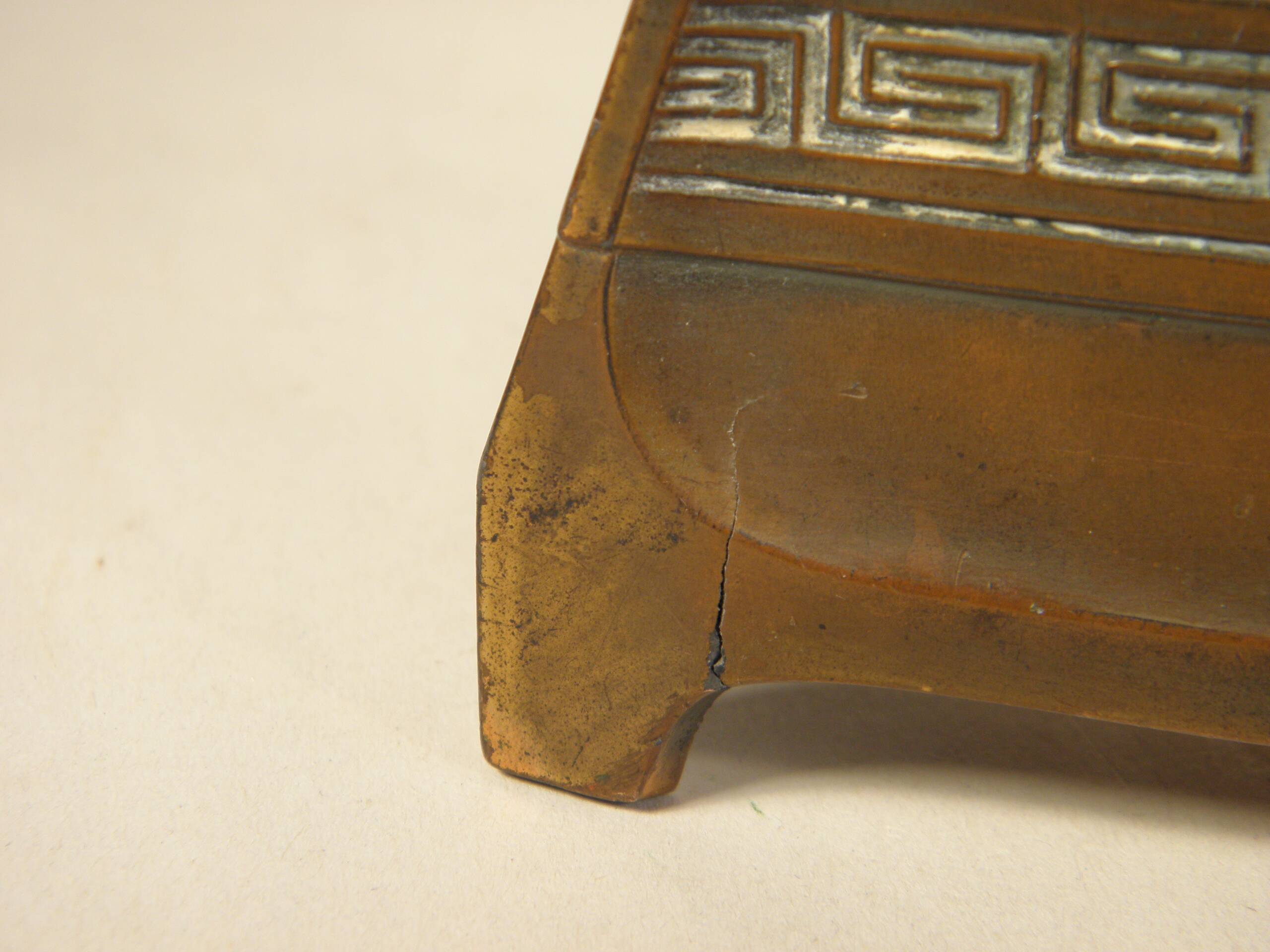 Arts and crafts letter holder