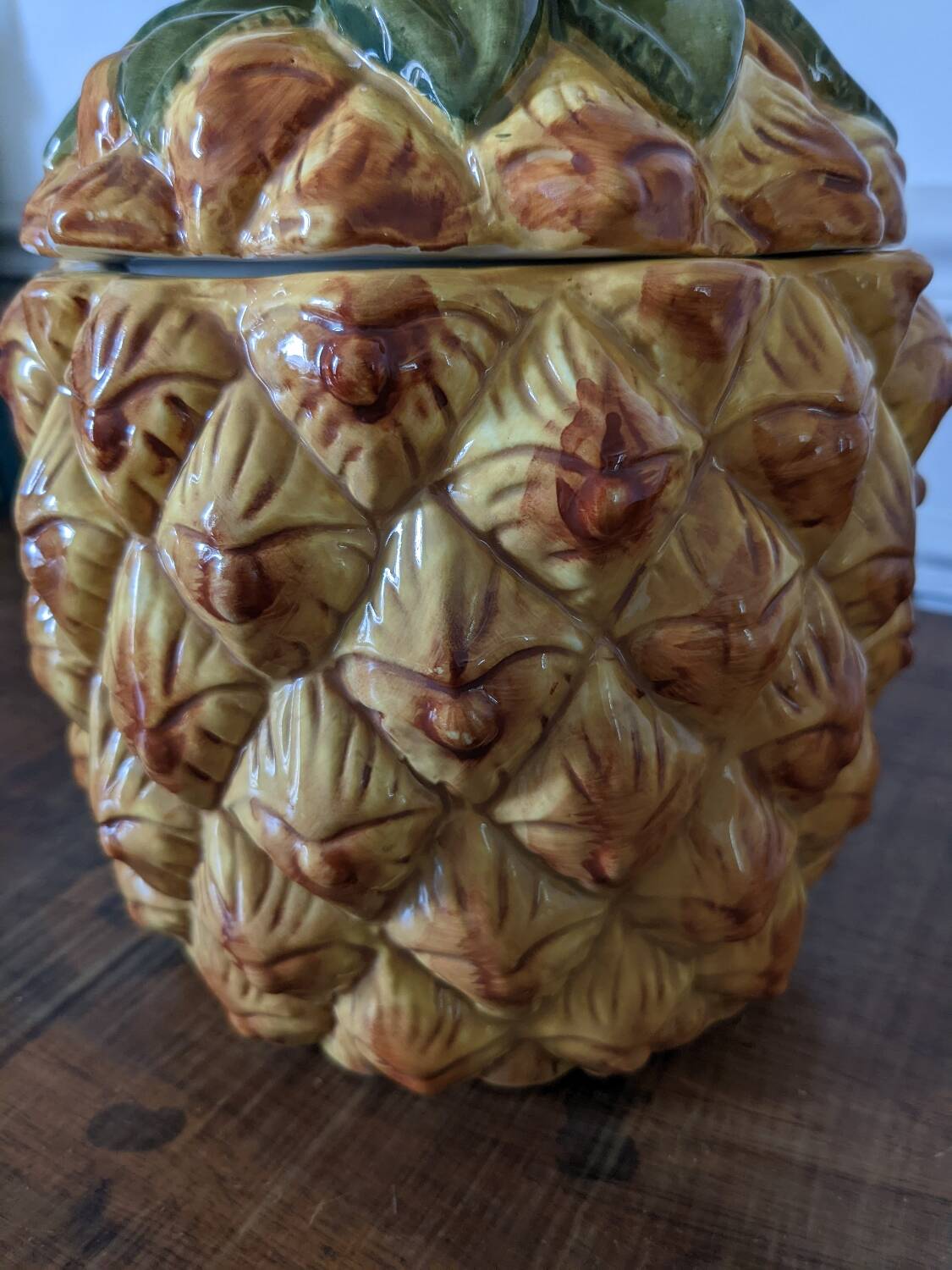 Ceramic pineapple ice bucket